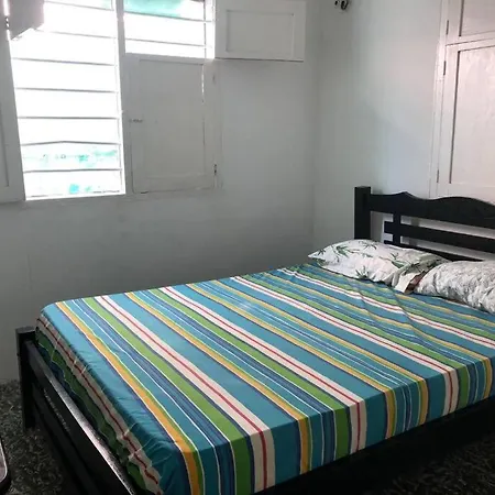 Casa Cerca Del C.c. Caribe Plaza * Cartagena